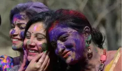 holi- India TV Hindi