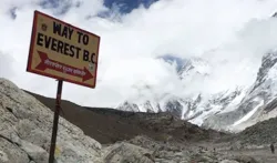 <p>OMG man without a foot measured the highest peak in the...- India TV Hindi