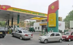 IGL rises CNG and PNG price- India TV Paisa