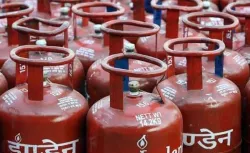 LPG cylinder rates slashed- India TV Paisa