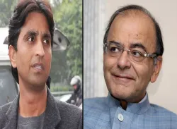 <p>kumar vishwas and arvind kejriwal</p>- India TV Hindi