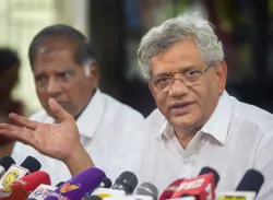 <p>sitaram yechury</p>- India TV Hindi