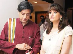 sunanda pushkar shashi tharoor email- India TV Hindi