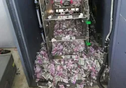 Mice tore notes worth Rs 12 lakhs inside an ATM- India TV Paisa