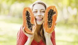 <p>papaya beauty tips</p>- India TV Hindi