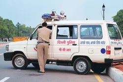 स्कूल ने फीस का भुगतान नहीं करने पर केजी के छात्रों को बेसमेंट में बंद किया, मामला दर्ज- India TV Hindi