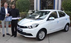 Electric Car- India TV Paisa