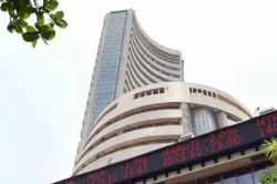 Eight of top 10 companies suffer Rs 1.35 lakh crore hit in market cap | PTI File- India TV Paisa