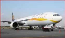 Delay in Jet Airways employees salary for september- India TV Paisa