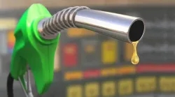 <p>Petrol</p>- India TV Paisa