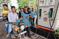 petrol pump- India TV Paisa