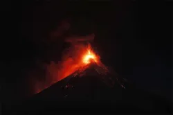 <p>Volcano</p>- India TV Hindi