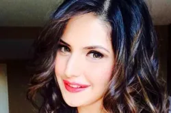  Zareen Khan- India TV Hindi