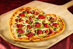 Valentine Day Recipe Cupid Pizza- India TV Hindi