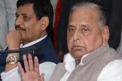 <p>shivpal yadav and mulayam singh</p>- India TV Hindi