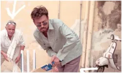 <p>Irrfan khan playing cricket</p>- India TV Hindi