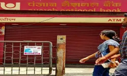 PNB narrows Q4 loss to Rs 4,750 cr- India TV Paisa