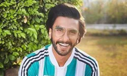 Ranveer Singh announces his next film Jayeshbhai Jordaar - India TV Hindi