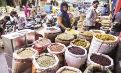 WPI inflation at nearly 2-yr low at 2.45 pc in May- India TV Paisa