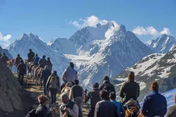 <p>Amarnath Yatra begins</p>- India TV Hindi