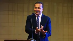 NCLAT dismisses contempt petition against Anil Ambani over RCom payment default- India TV Paisa