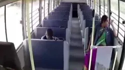 bus- India TV Hindi