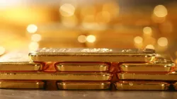 Gold falls Rs 250 on muted demand, weak global cues- India TV Paisa