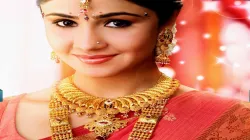 Gold climbs Rs 160 on jewellers' buying; silver gains Rs 150- India TV Paisa