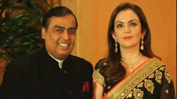 Mukesh Ambani adds Rs 35,700 Cr to his personal networth - India TV Paisa