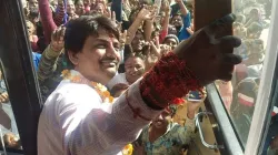 For Gujarat bypolls, BJP fields Alpesh Thakor from Radhanpur | Facebook- India TV Hindi