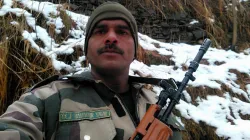 <p>Tej Bahadur Yadav</p>- India TV Hindi