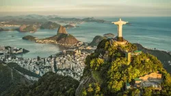 Indian, Chinese to be exempted from visas to enter Brazil - India TV Paisa