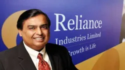 RIL hits RS 9 trillion market cap, a first for an Indian company- India TV Paisa