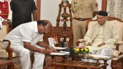 <p>Senior member Kalidas Nilkanth Kolambkar was sworn in as...- India TV Hindi