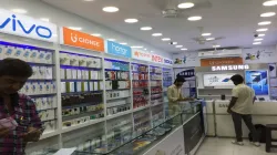 India smartphone market ships record 46.6 mn units in Q3 2019- India TV Paisa