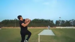 Shoaib akhtar, Ali Zafar, Shoaib Akhtar vs Ali Zafar, Akhtar yorker to Ali Zafar, Shoaib Akhtar bowl- India TV Hindi