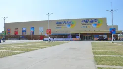 Walmart India sacks 56 senior executives, denies more layoffs- India TV Paisa