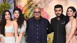 boney kapoor with family- India TV Hindi