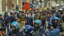 <p>Delhi LG Anil Baijal with Delhi Police Commissioner SN...- India TV Hindi