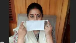 Smriti Irani - कोरोना से बचने के लिए घर पर बनाएं Homemade Face- India TV Hindi