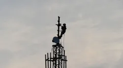 Spectrum auction likely to be held before October without 5G radiowaves- India TV Paisa