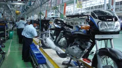 TVS Motor to cut staff salaries for six months- India TV Paisa