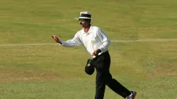 Umpire Anil Chaudhary no longer talks about climbing on trees, returned to UP village- India TV Hindi