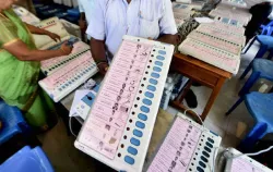 No possibility of tampering with EVMs: Election Commission- India TV Hindi