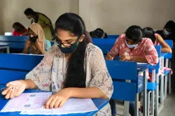 <p>JEE Main 2021 Form Last date of filling application form...- India TV Hindi