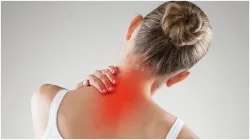 neck pain - India TV Hindi