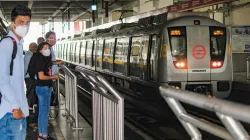 Delhi metro: होली के दिन दोपहर 2.30 बजे तक बंद रहेगी मेट्रो सर्विस, DMRC ने ट्वीट कर दी जानकारी- India TV Hindi