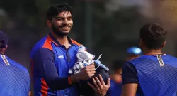 Vijay hazare trophy results,venkatesh iyer,venkatesh iyer kkr,who is venkatesh iyer,vijay hazare tro- India TV Hindi