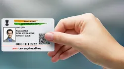 Labour Min gets mandate to seek Aadhaar from beneficiaries- India TV Paisa