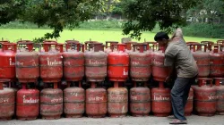 LPG Cylinder 9 रुपए में घर मंगवाने का मौका, देखें पूरा ऑफर और अभी करें बुकिंग - India TV Paisa